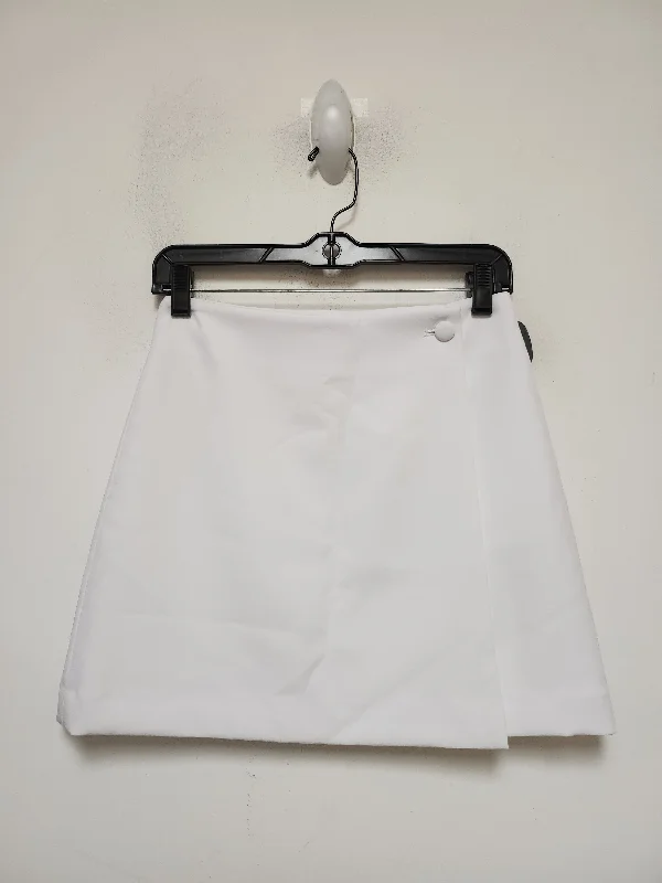 Skirt Mini & Short By Antonio Melani In White, Size: 2